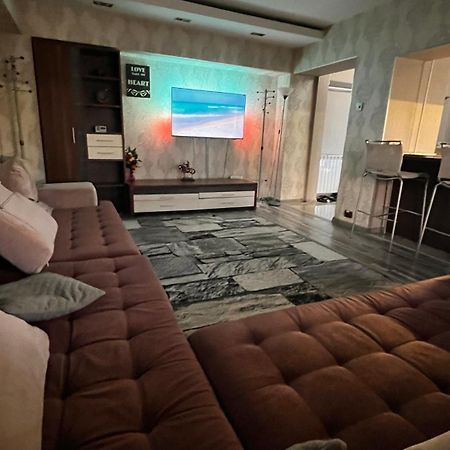 布加勒斯特Luxury公寓 外观 照片