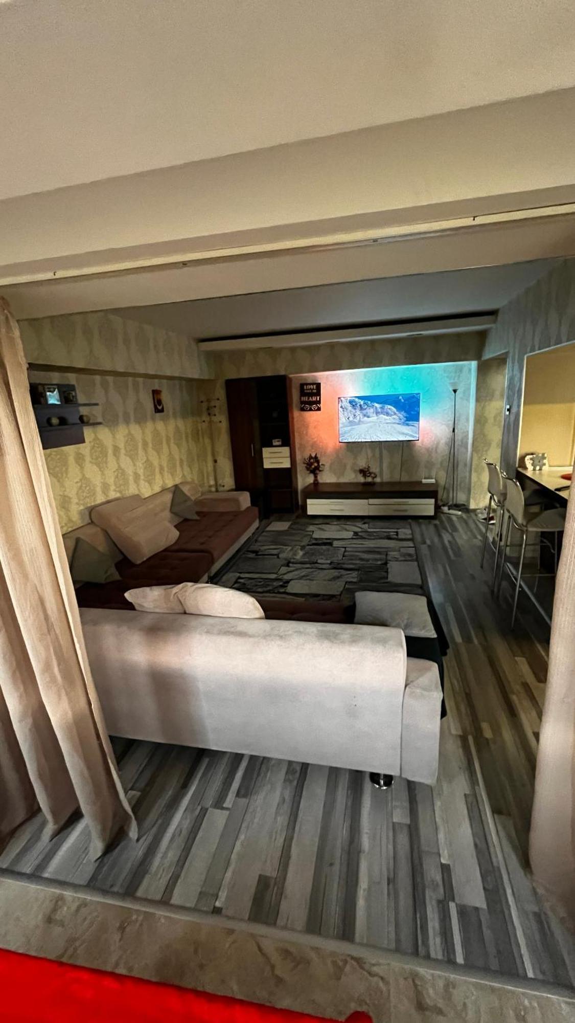 布加勒斯特Luxury公寓 外观 照片